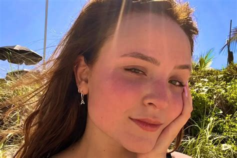 larissa manoela porn
